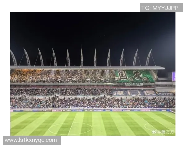 泰达足球官网全新改版上线球迷互动体验升级精彩内容不容错过 泰达足球官网全新改版上线球迷互动体验升级精彩内容不容错过