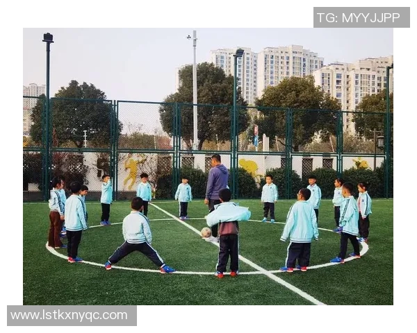 深圳足球宝安：助力青少年成长的足球梦想与社区文化融合之路